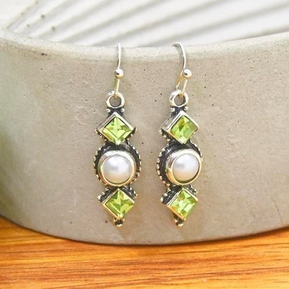 Boho Emerald and Pearl Earrings - Picture 1 of 5